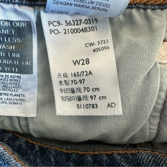 Levi’s women’s denim jean shorts - Picture 7 of 9